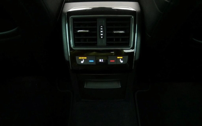 Skoda Superb cena 149899 przebieg: 73185, rok produkcji 2021 z Warszawa małe 562